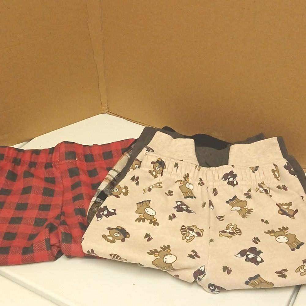 🩷3 Sweatpants,  1 pair Holiday pants, for playing. Garanimals,  Shein, Rubble